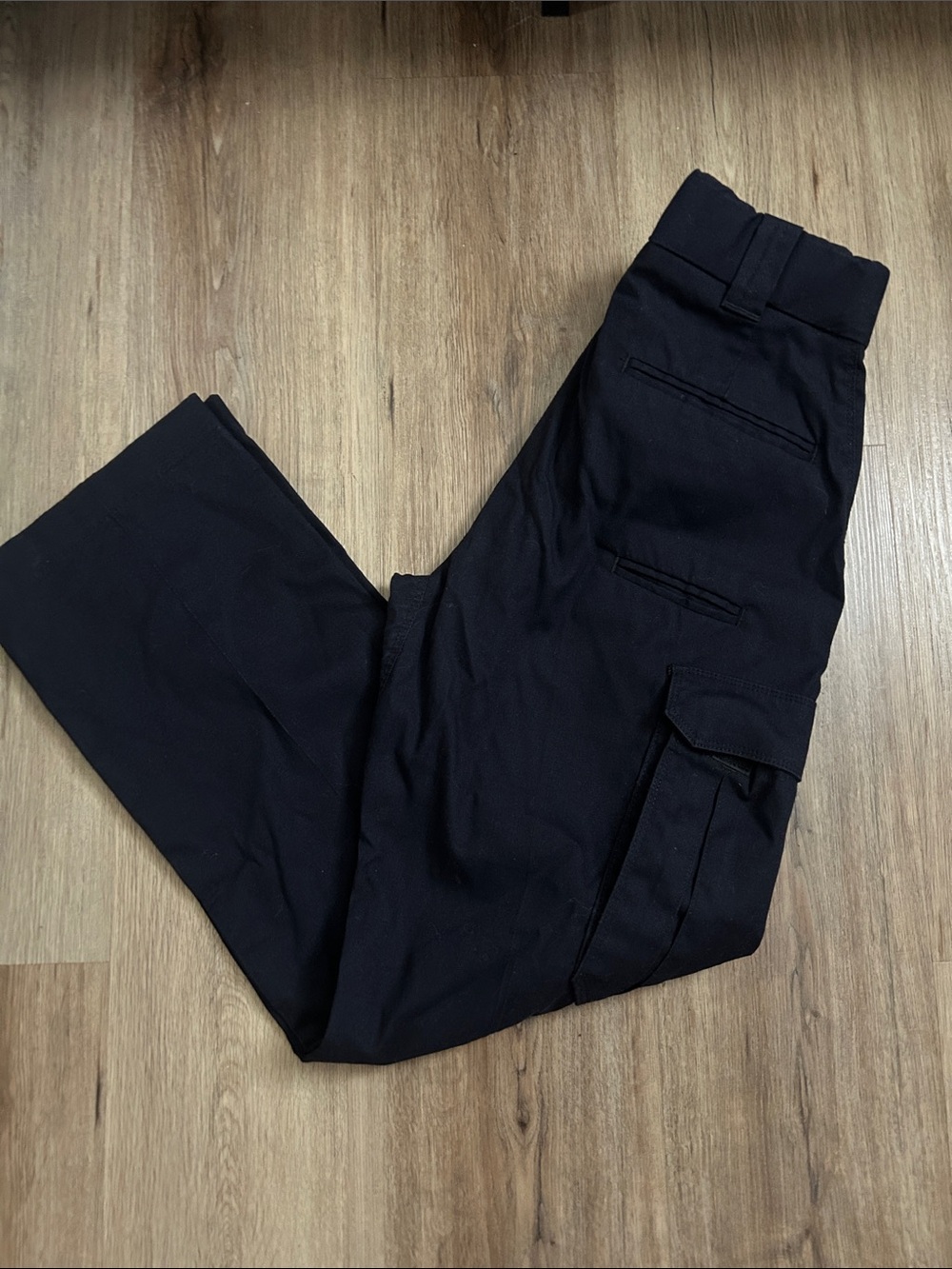 Women Black Cargo Pants – Classic Utility Style